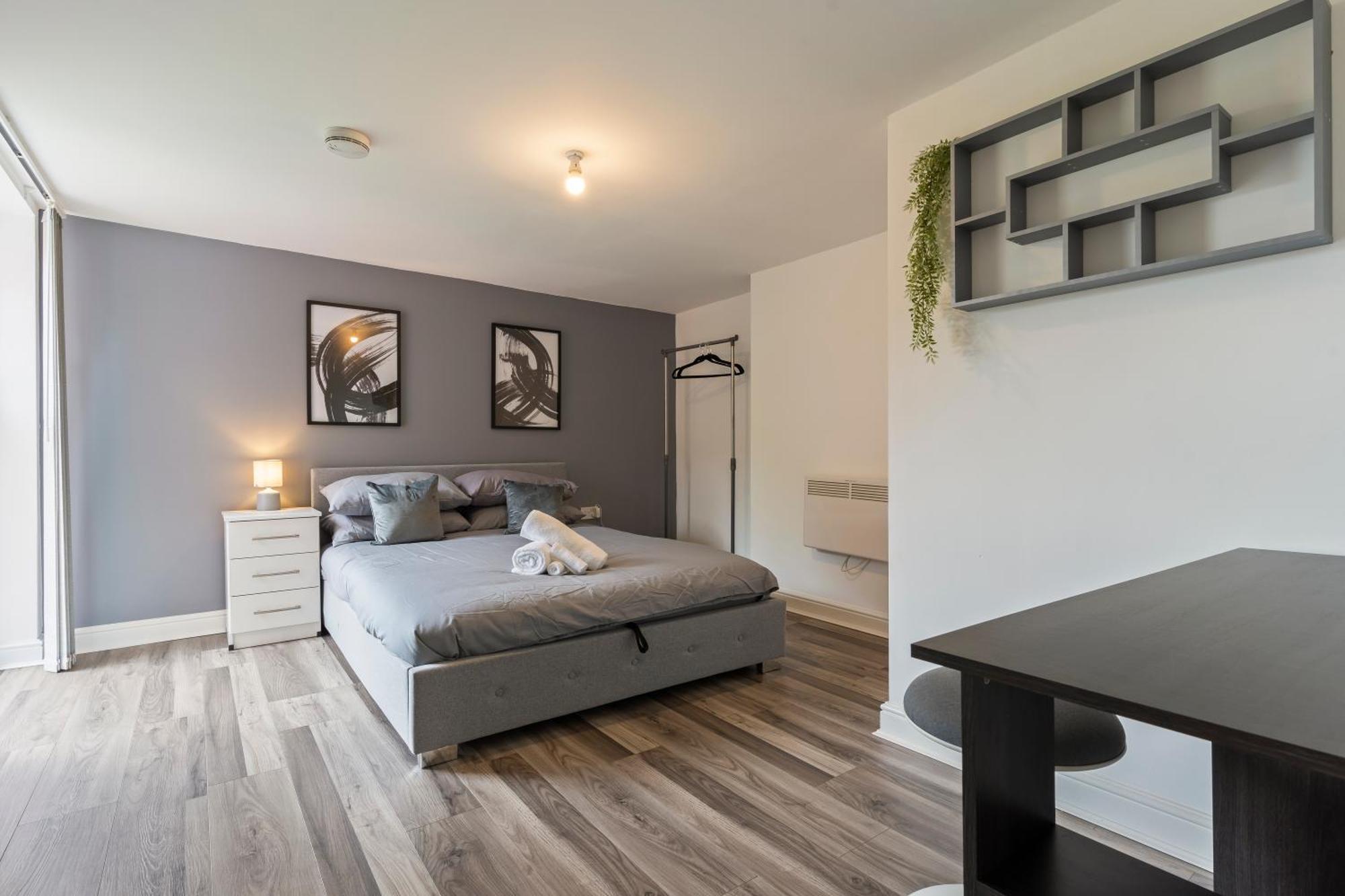 Bronze Haven - A Luxe And Cozy Stay In ברמינגהאם מראה חיצוני תמונה